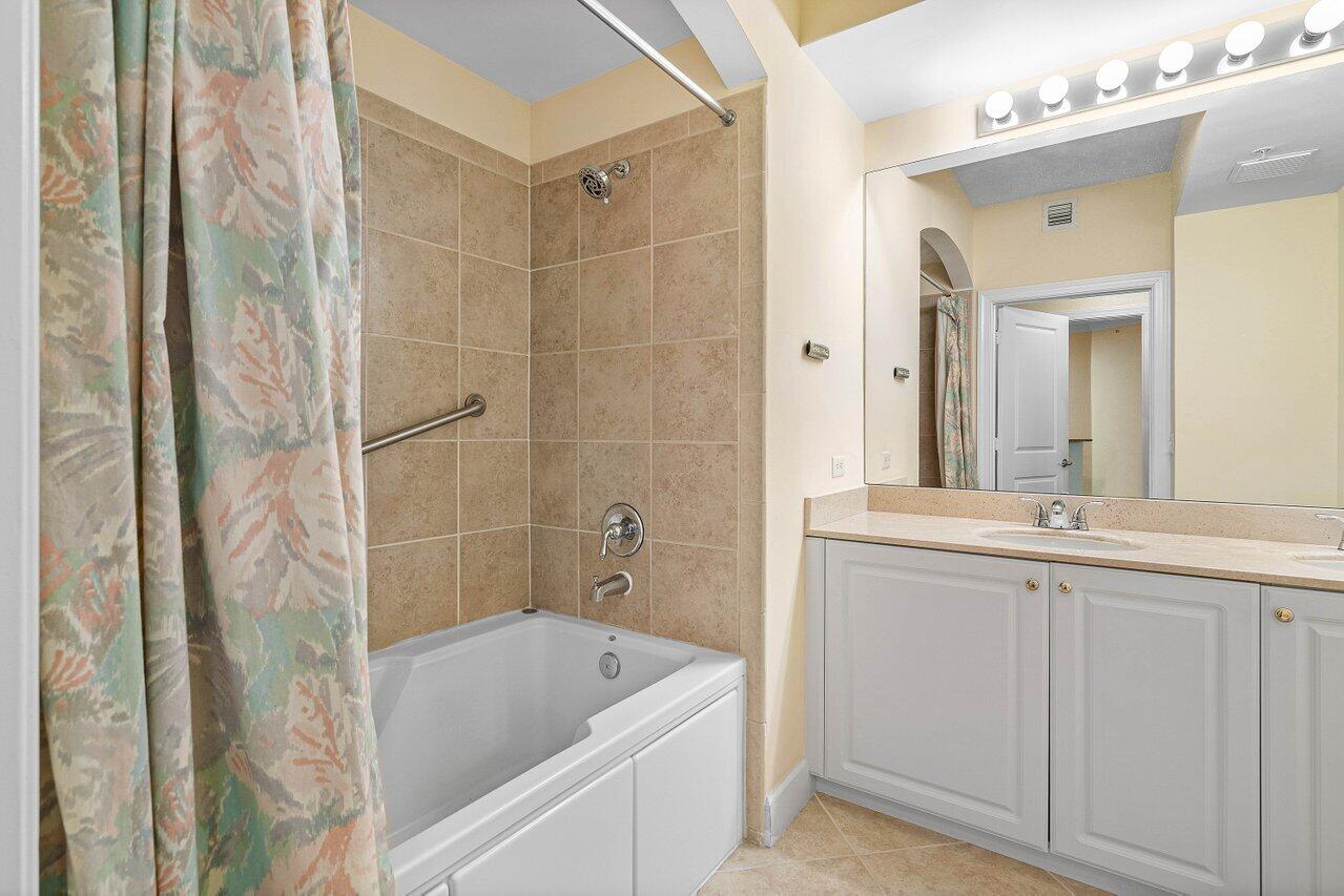 SAN RAPHAEL - Residential Lease