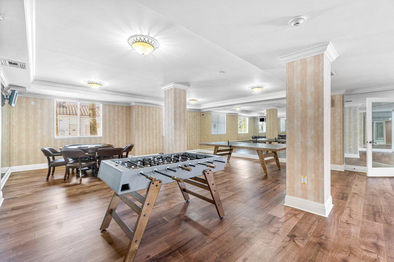 SAN RAPHAEL - Residential Lease