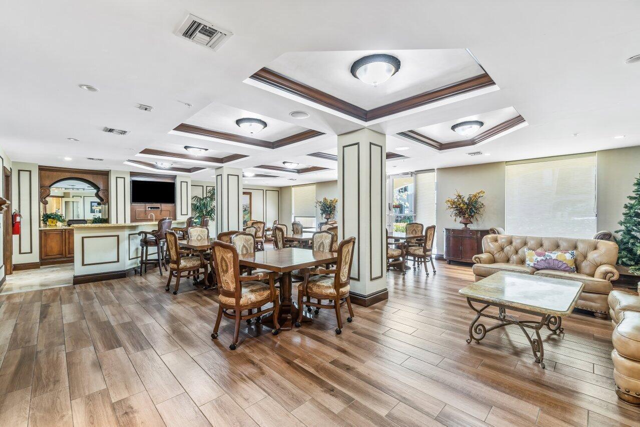 SAN RAPHAEL - Residential Lease