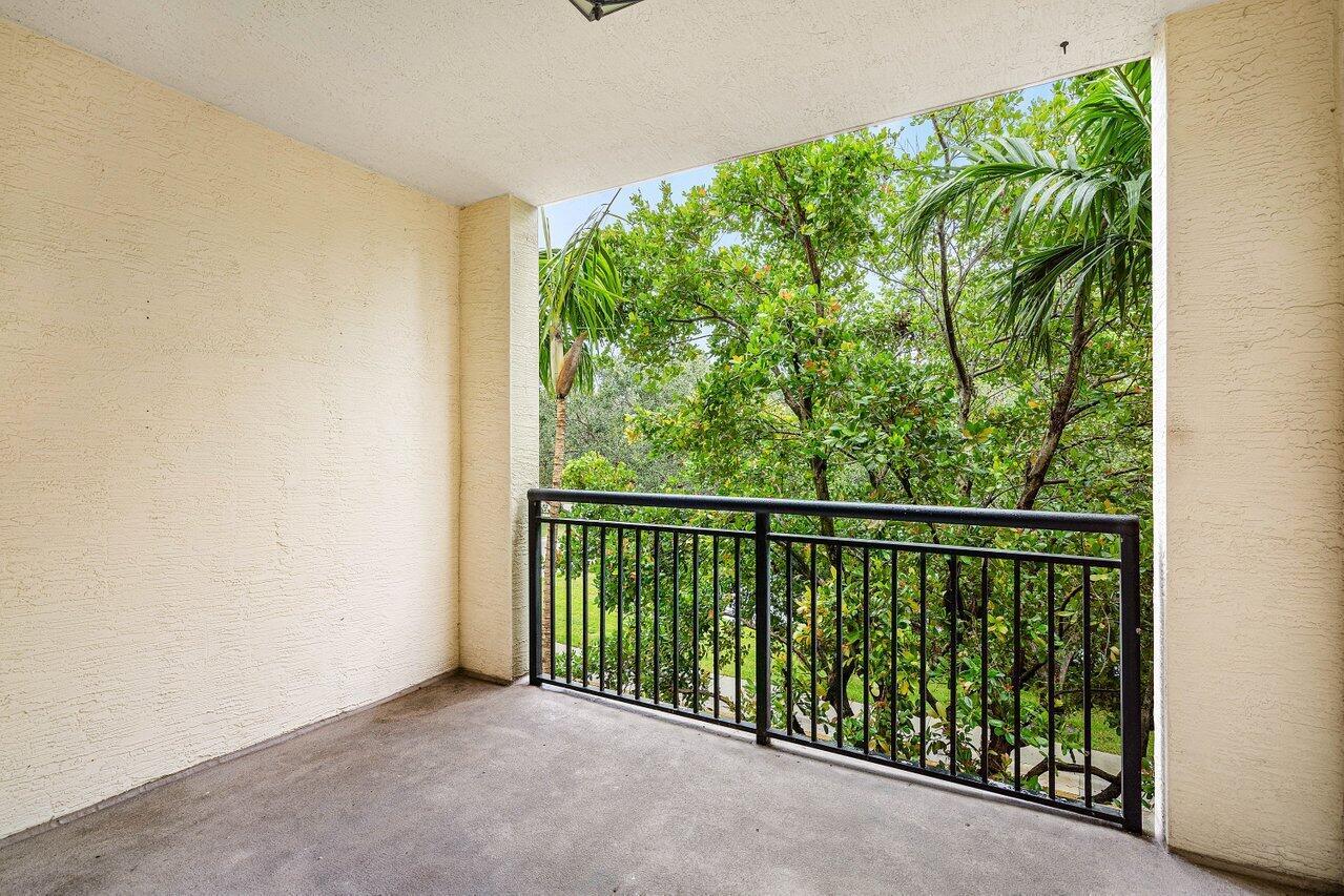 SAN RAPHAEL - Residential Lease