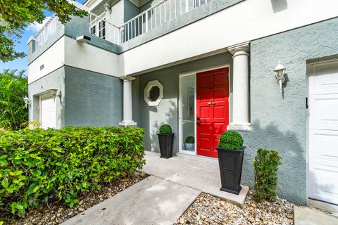 A home in Lake Worth