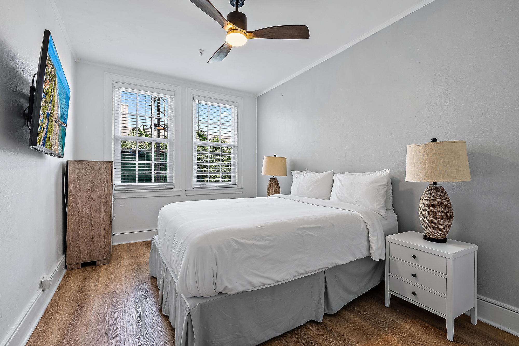 235 Sunrise Avenue 3032