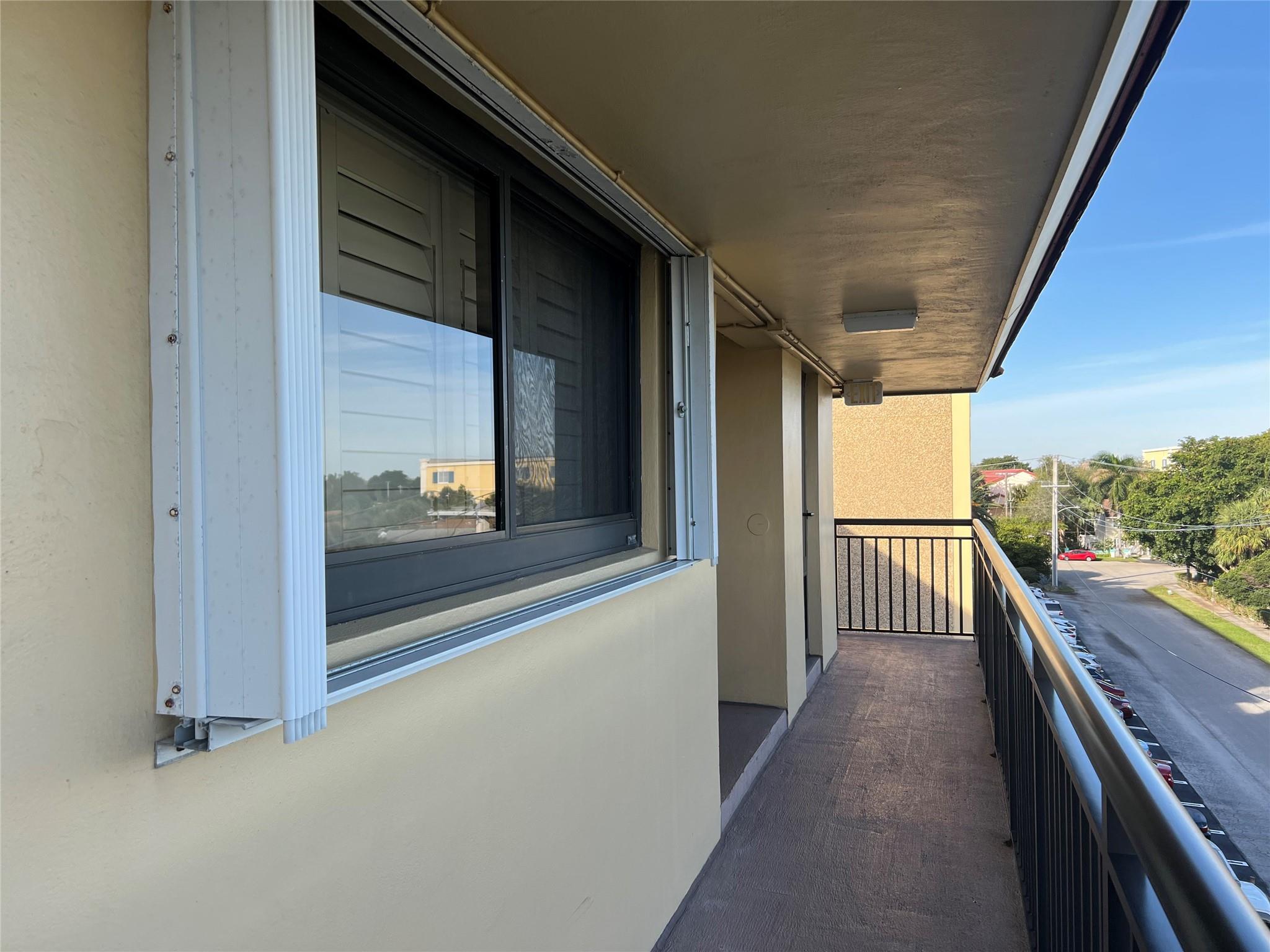 2601 NE 14th Street Cswy 535