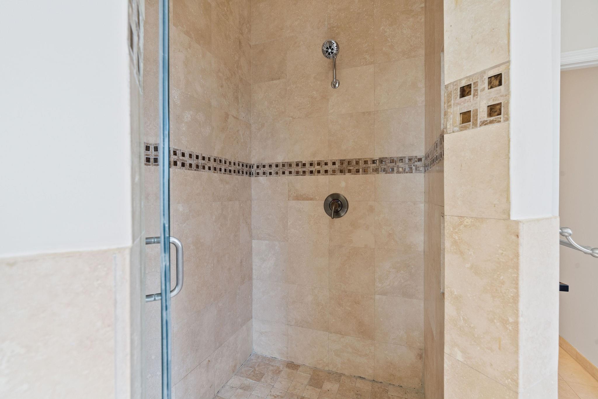 ENCLAVE AT HAWKES BLUFF - Residential Lease