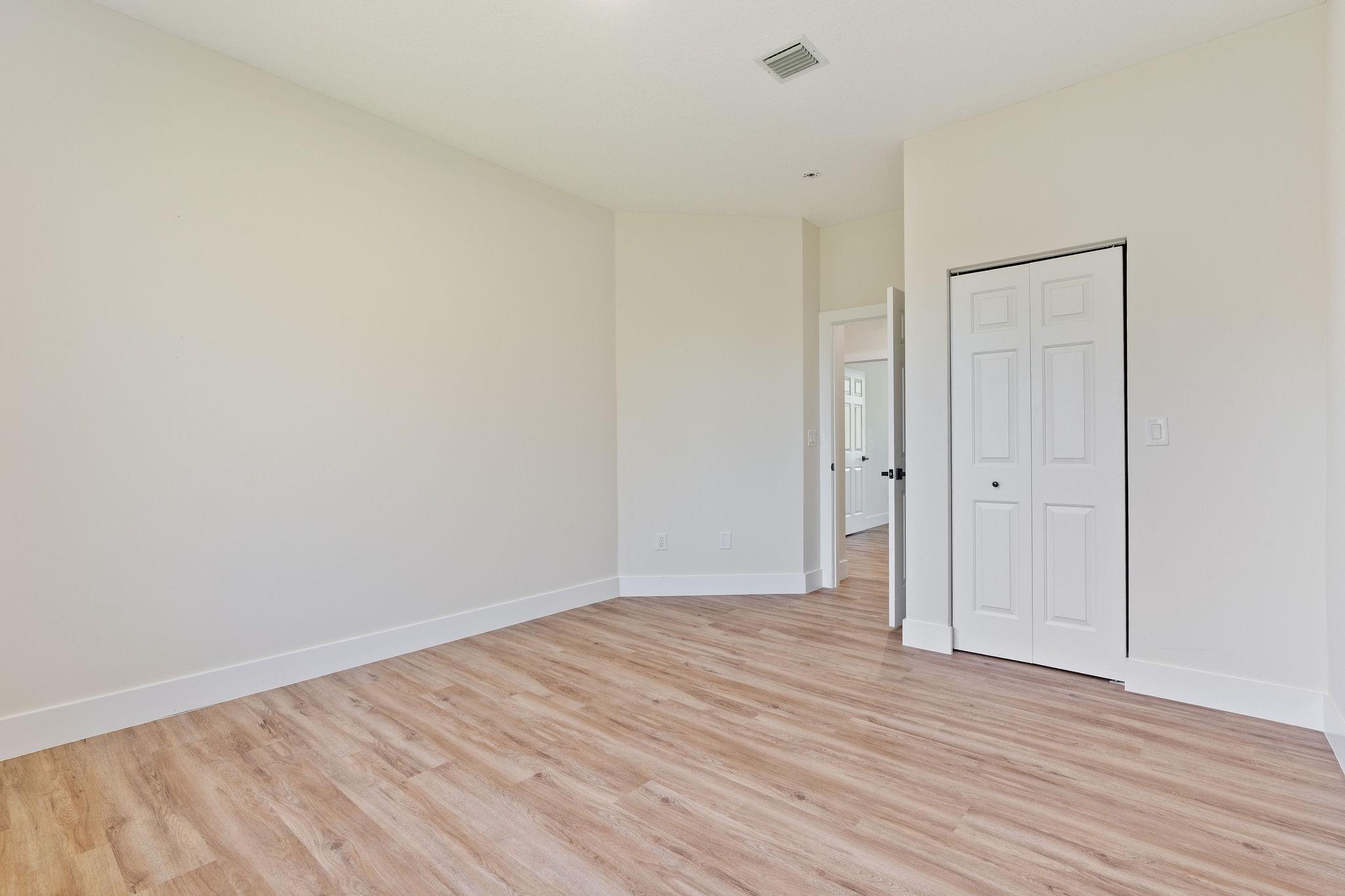 ENCLAVE AT HAWKES BLUFF - Residential Lease
