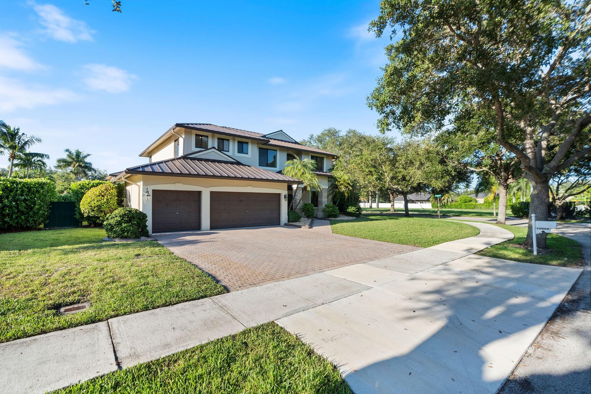 ENCLAVE AT HAWKES BLUFF - Residential Lease