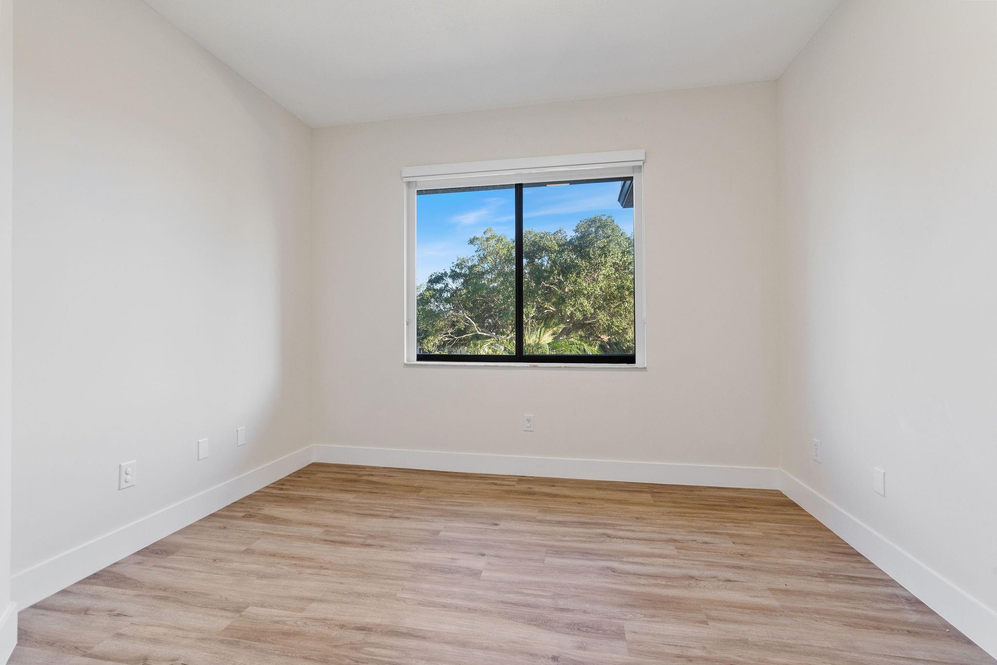 ENCLAVE AT HAWKES BLUFF - Residential Lease