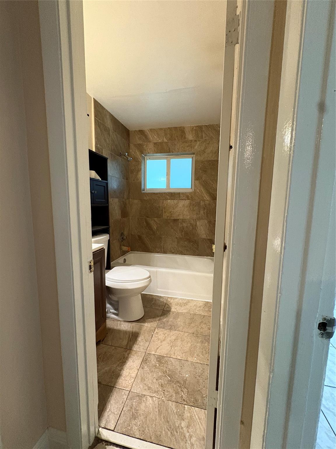 Fern Sub One 55-5 B - Residential Lease