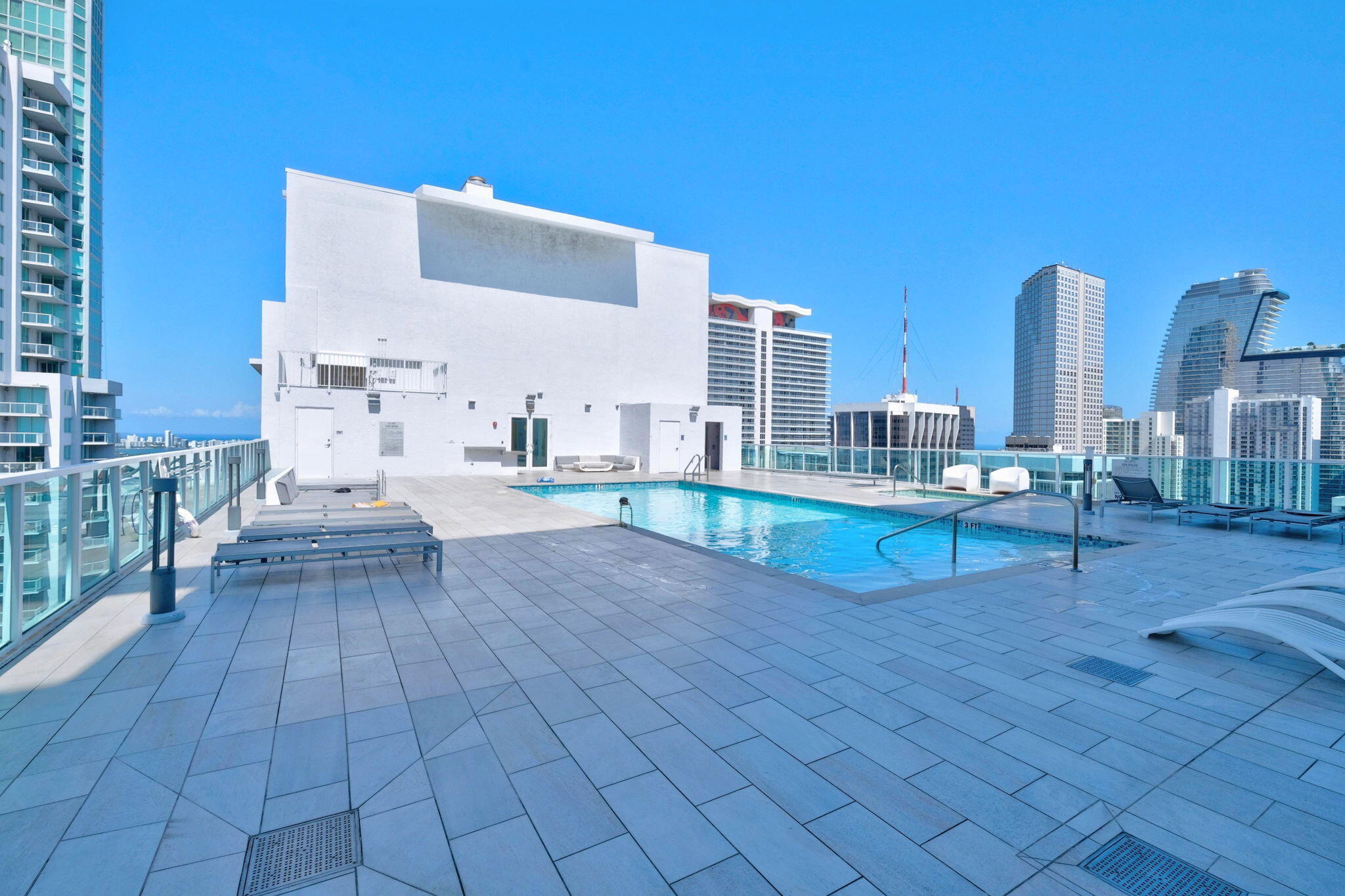 133 NE 2nd Avenue 1408, Miami FL 33132