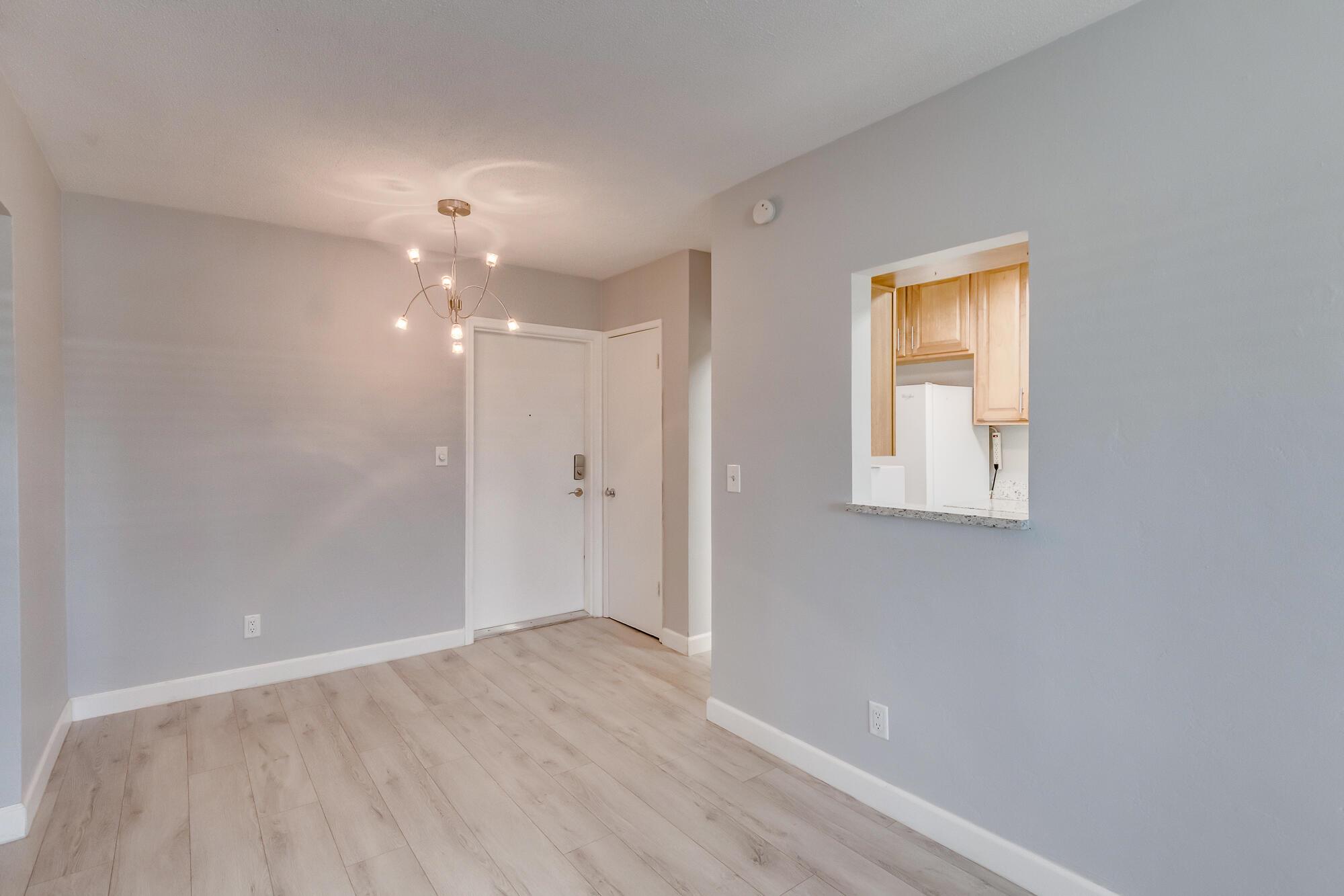 2591 NE 55th Court 201