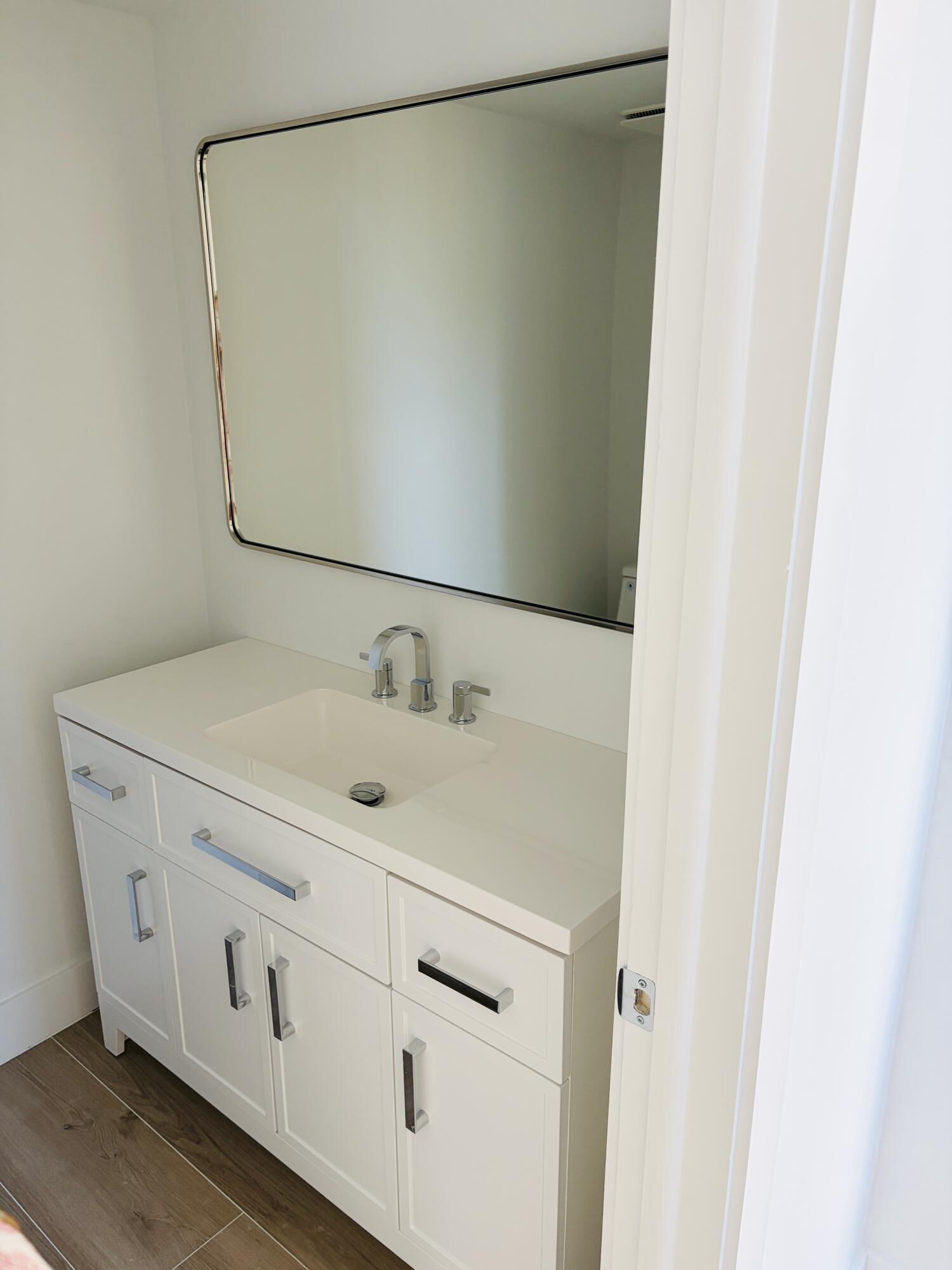 View photos, virtual tours, details... 2404 Bridgewood Drive