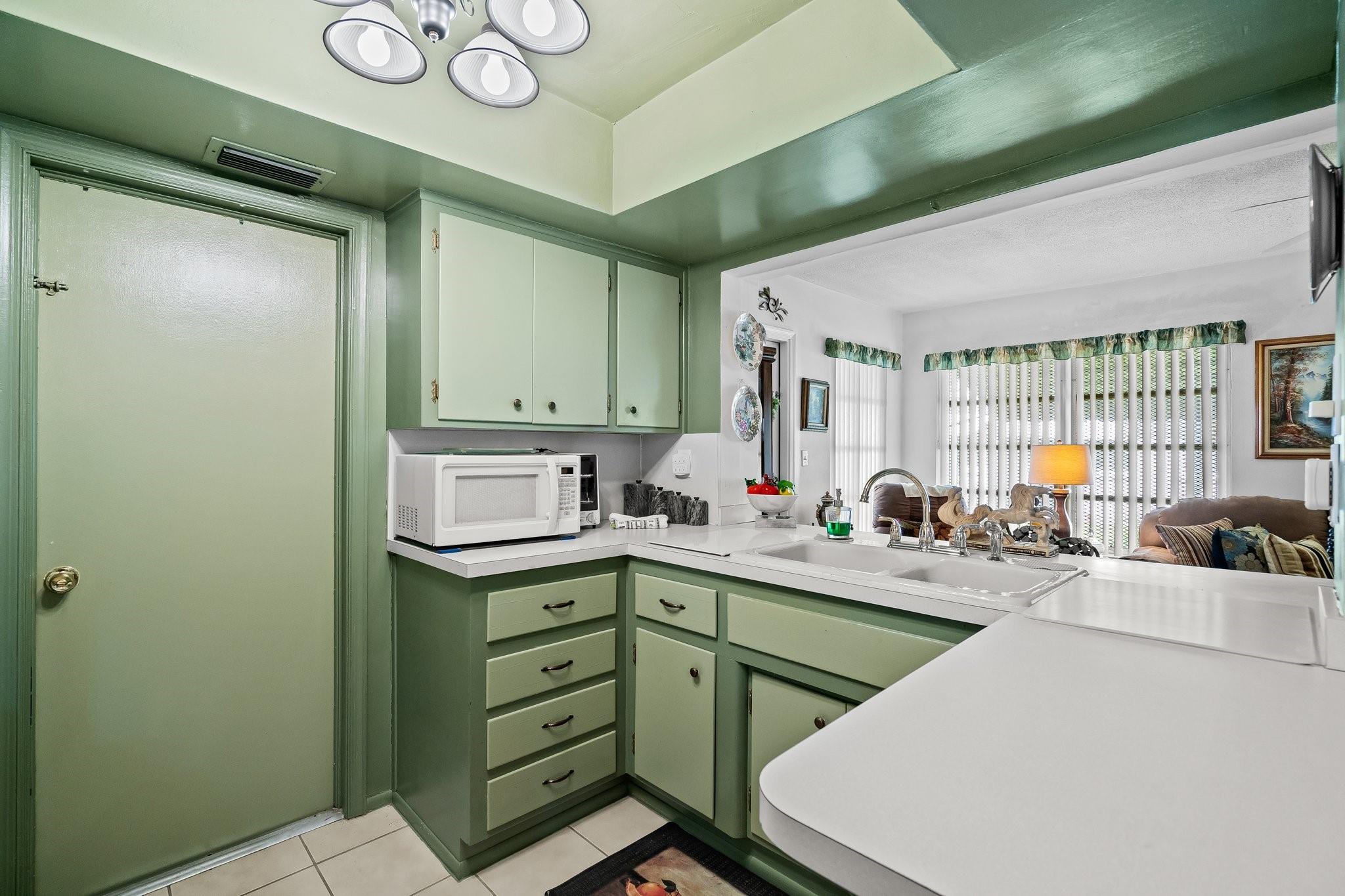 Mainlands Of Tamarac Lake - Residential