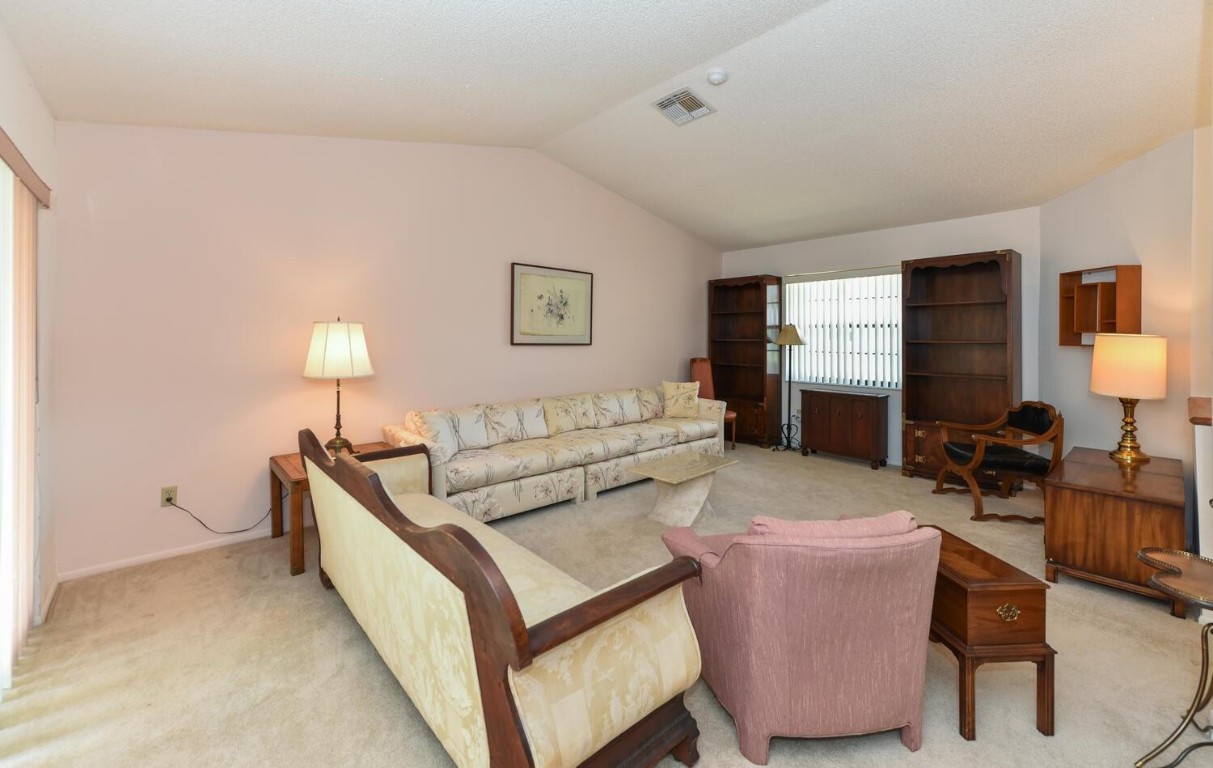 River Oaks - Residential