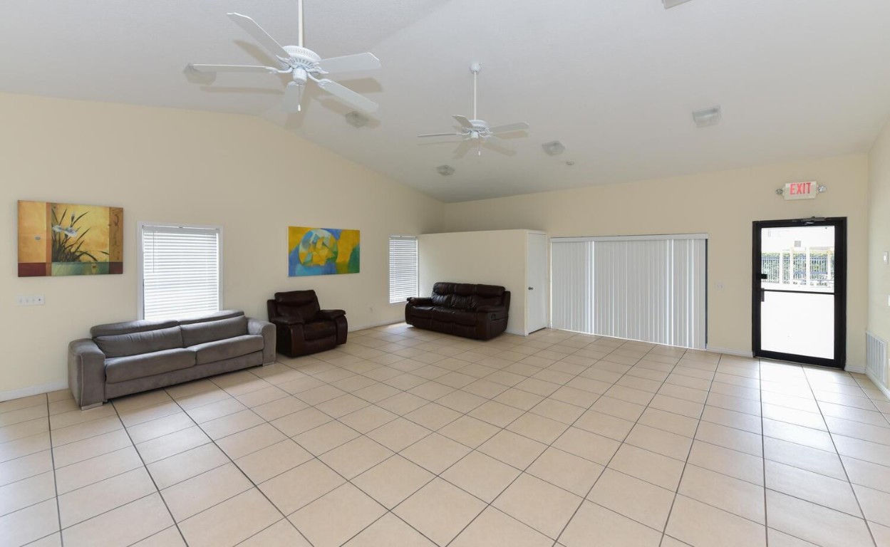 River Oaks - Residential