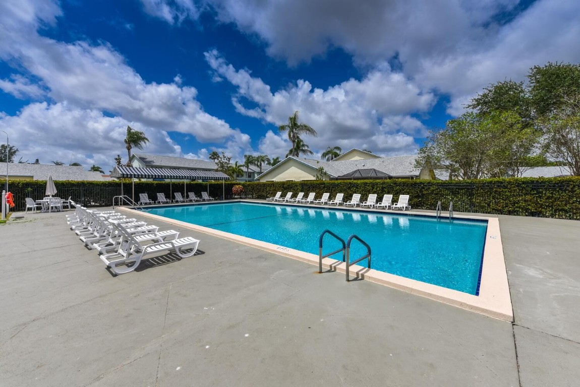 River Oaks - Residential