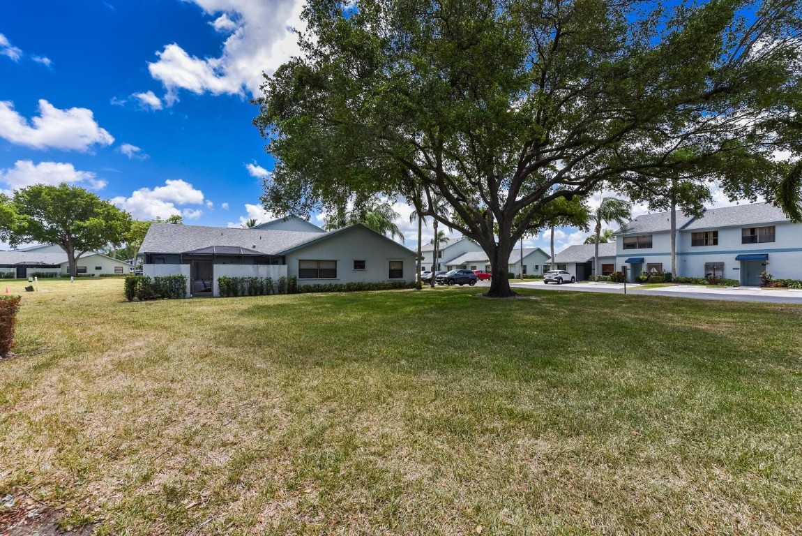 River Oaks - Residential