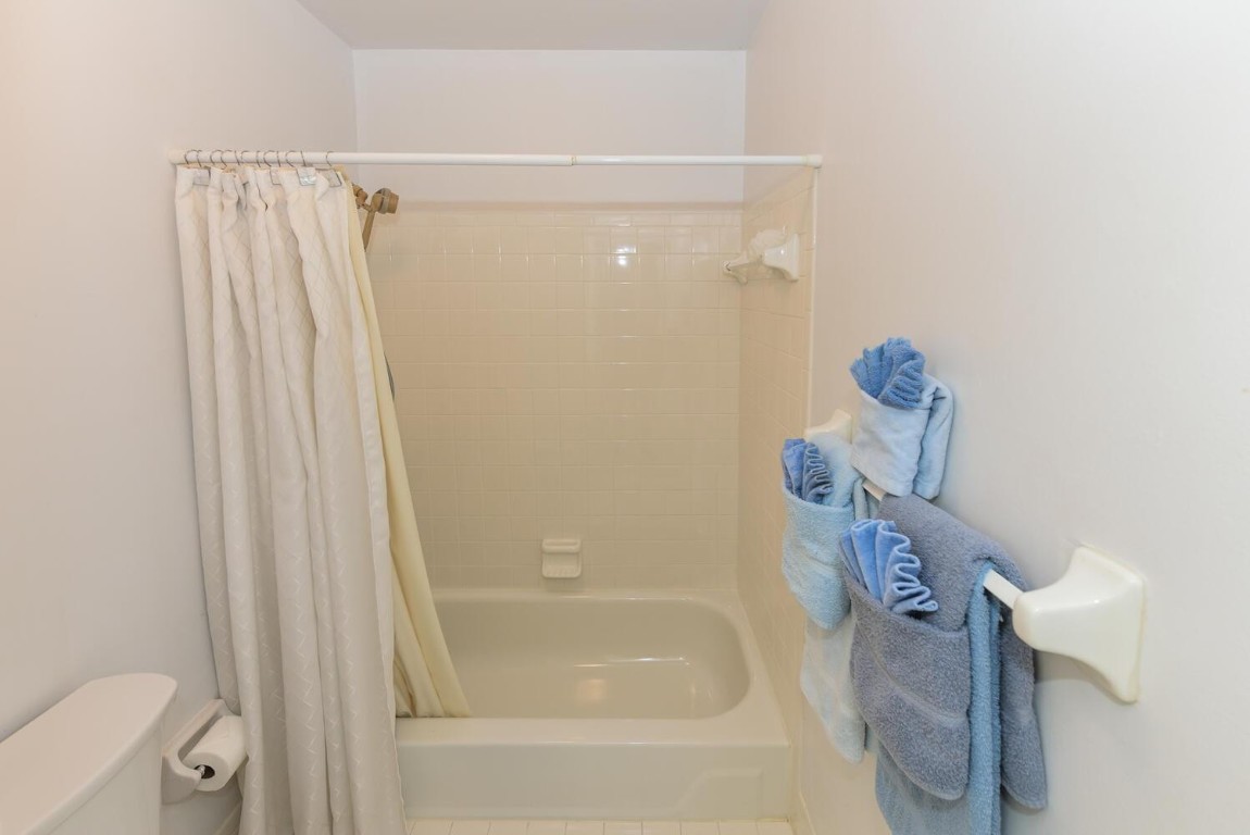 River Oaks - Residential