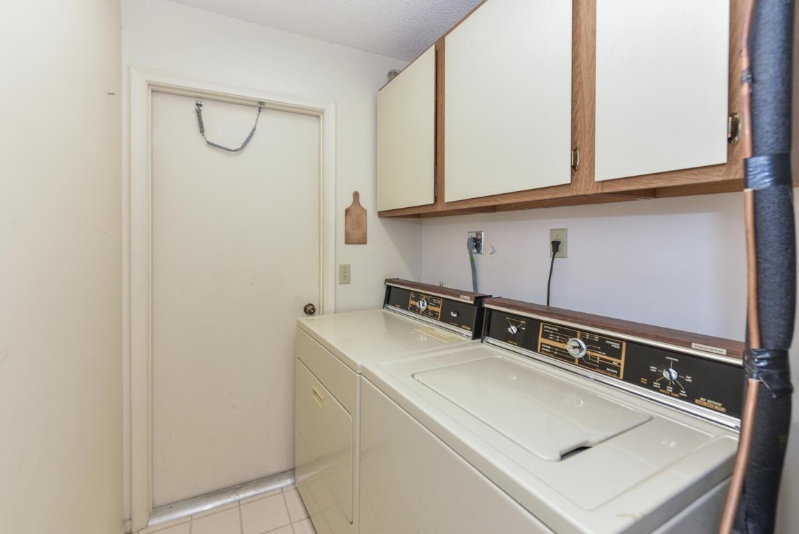 River Oaks - Residential