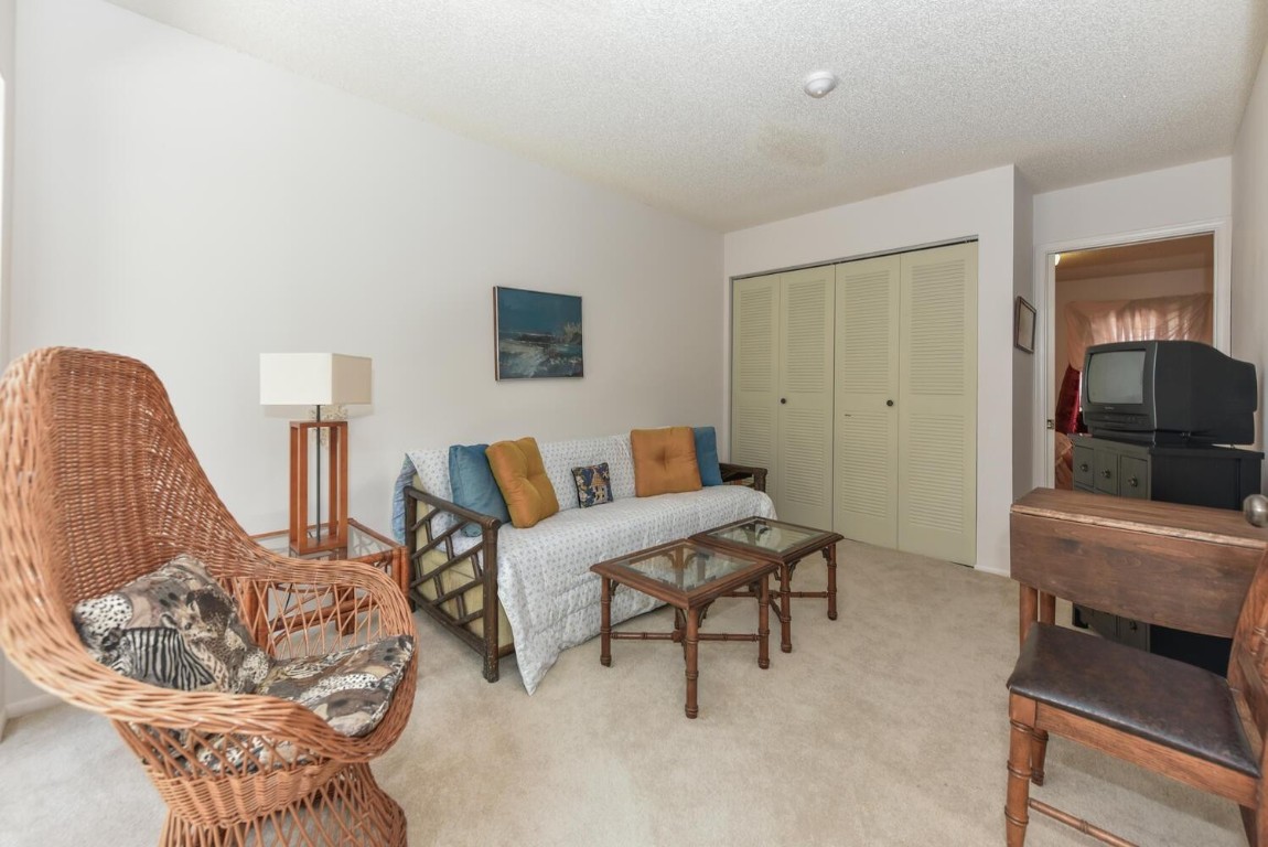 River Oaks - Residential