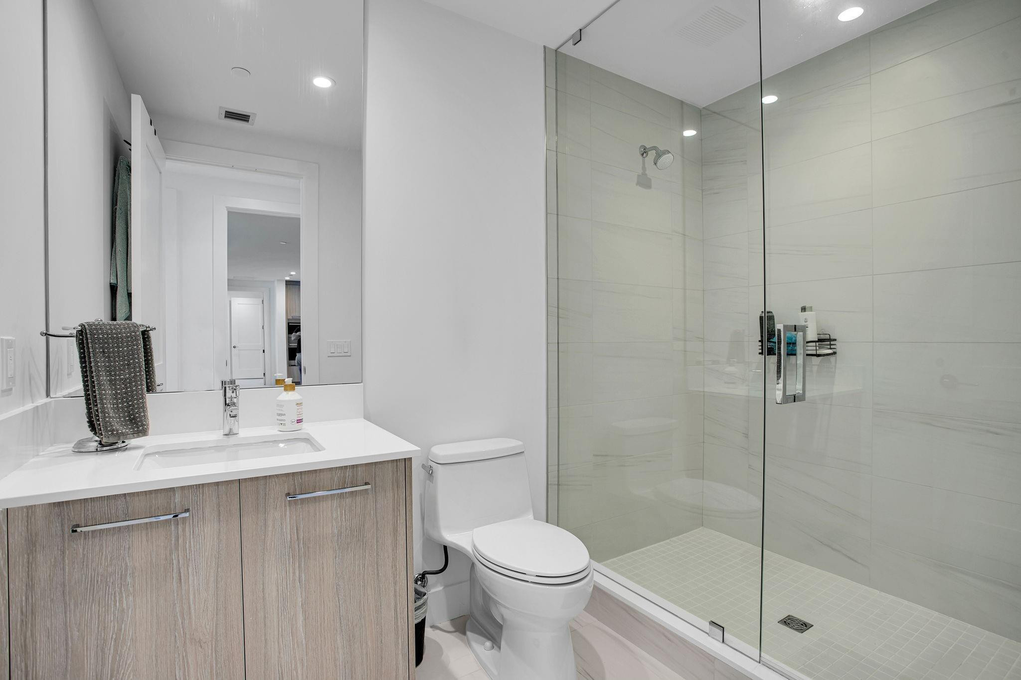 Selene Oceanfront Residences - Residential