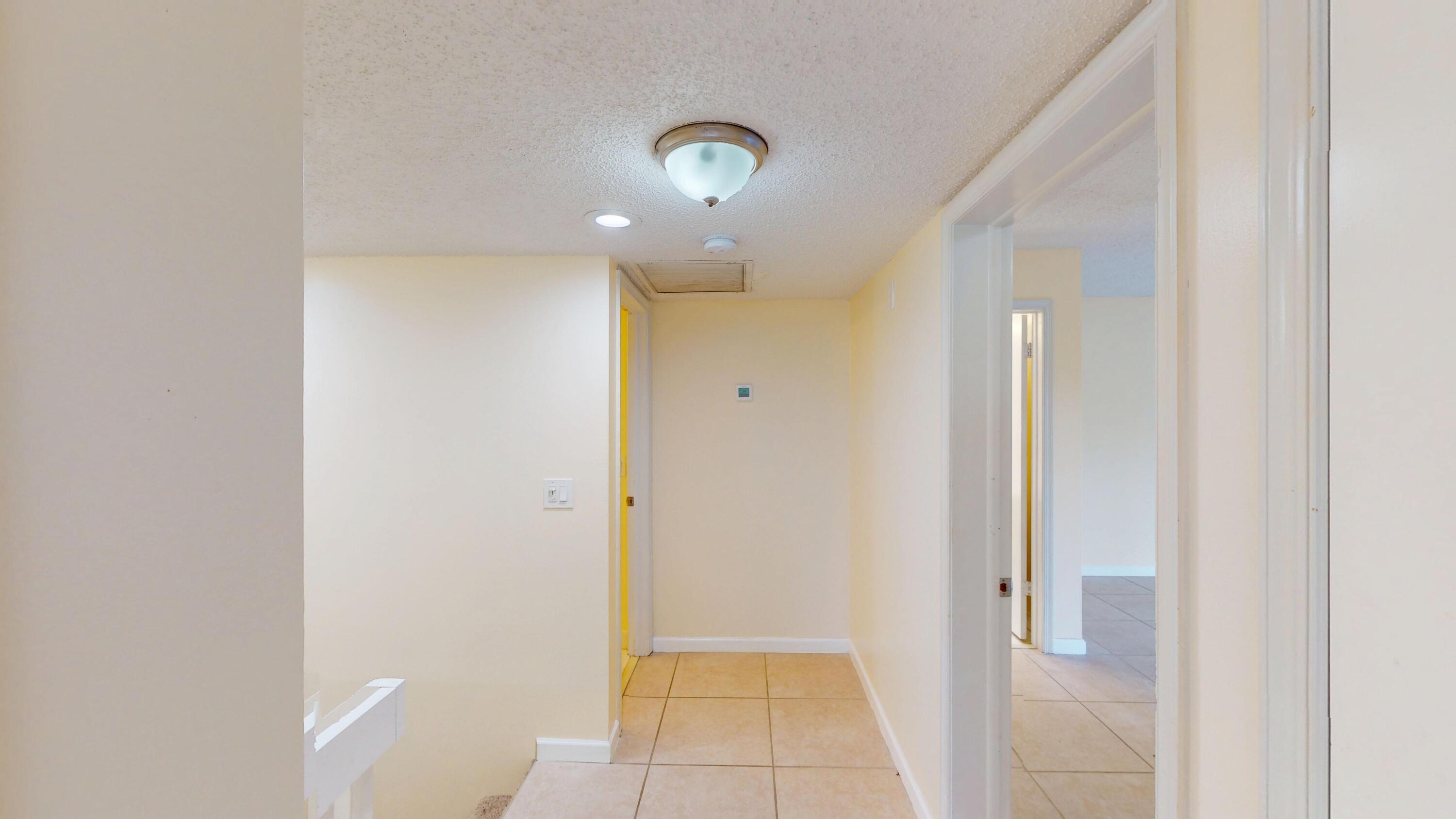 WOODSTOCK TWNHS - Residential Lease