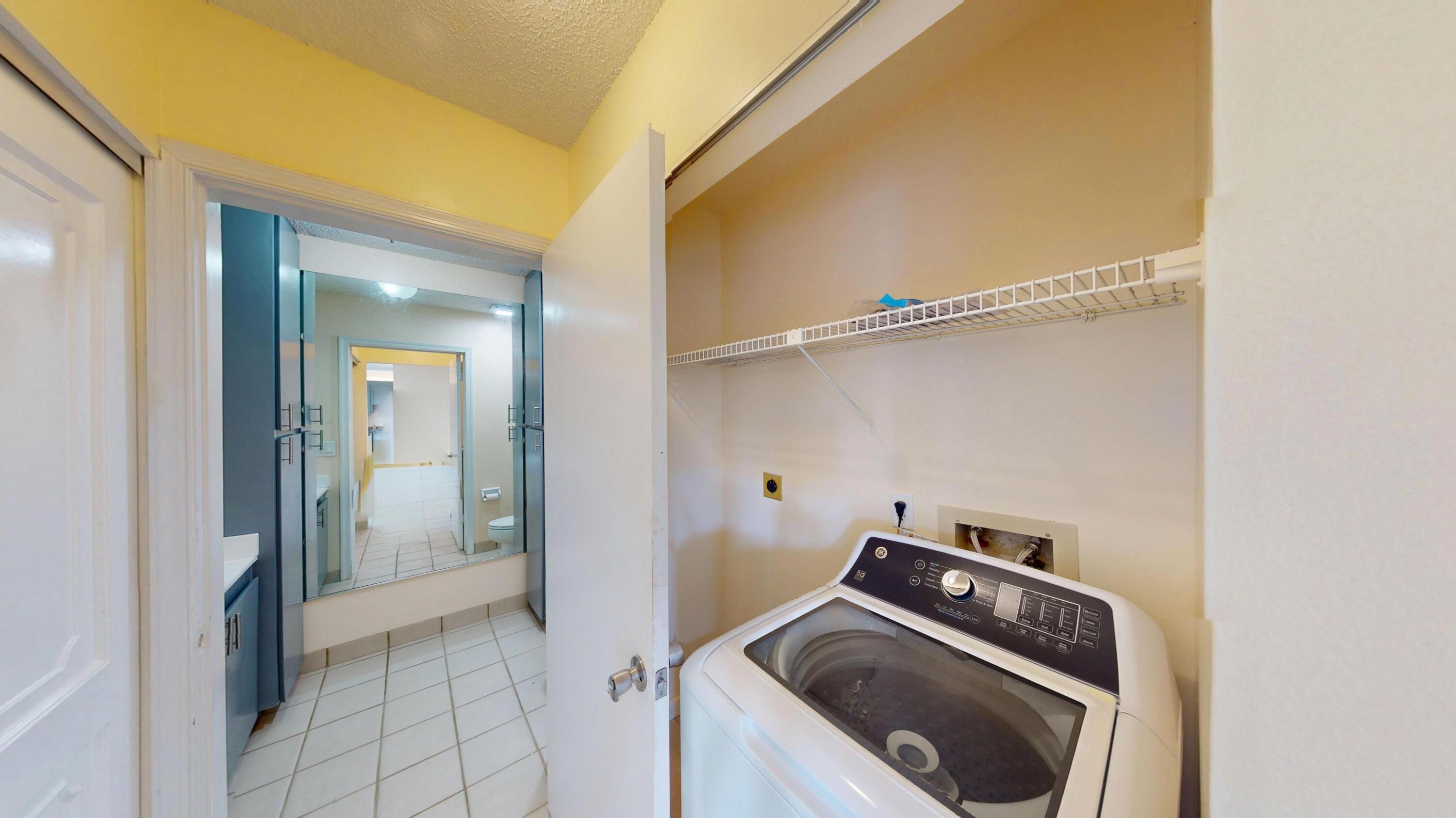 WOODSTOCK TWNHS - Residential Lease