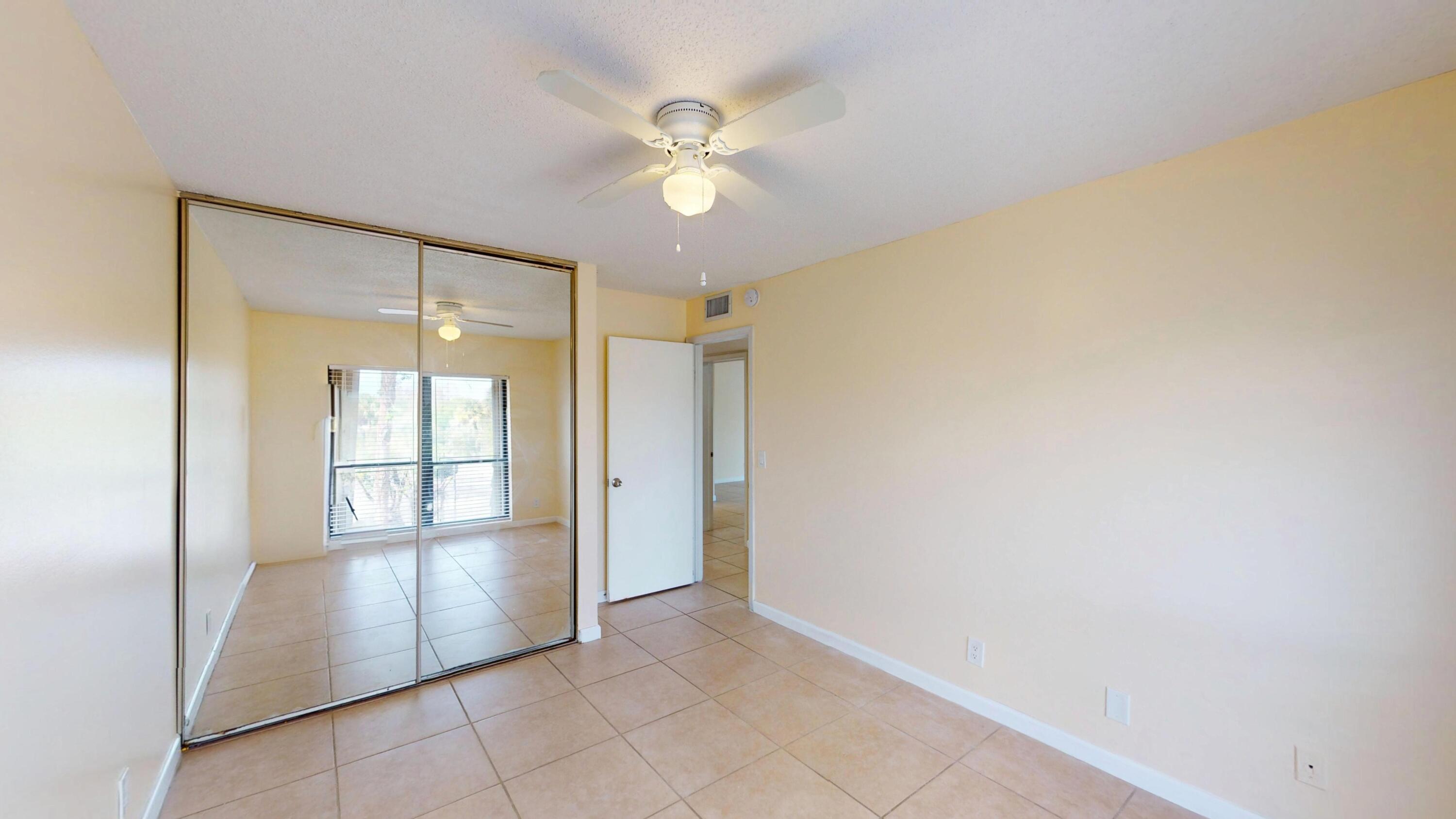 WOODSTOCK TWNHS - Residential Lease