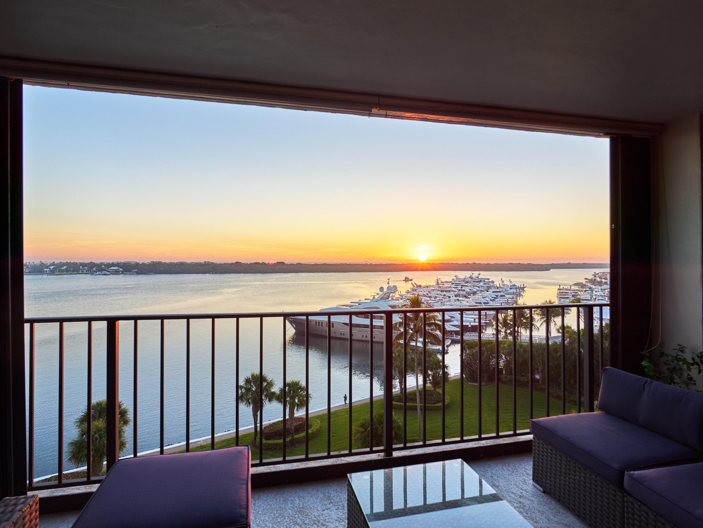 124 Lakeshore Drive 829