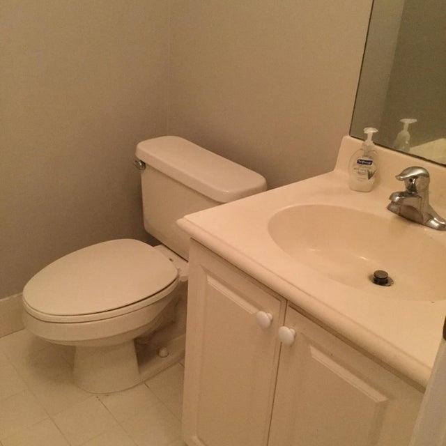 ABACOA TOWN CENTER 3 - Residential Lease