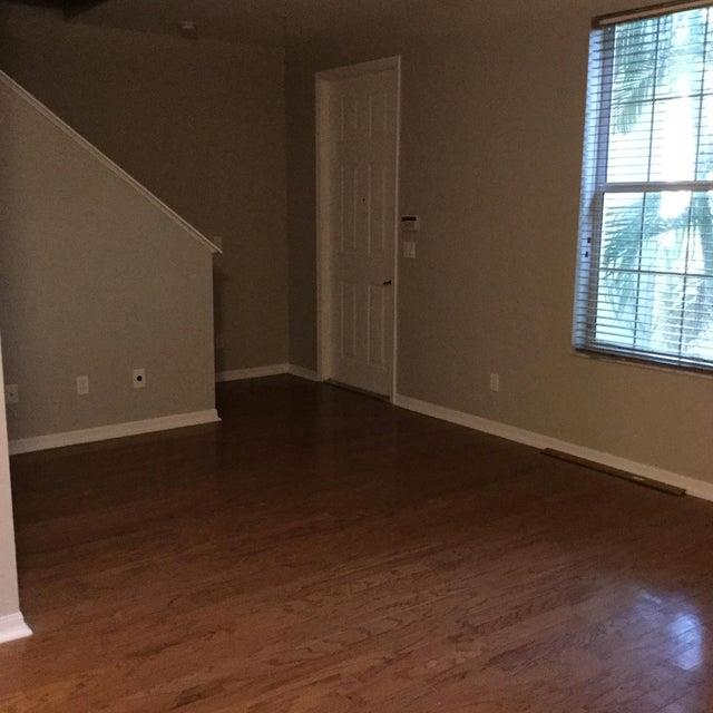 ABACOA TOWN CENTER 3 - Residential Lease