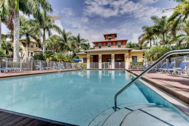 ABACOA TOWN CENTER 3 - Residential Lease