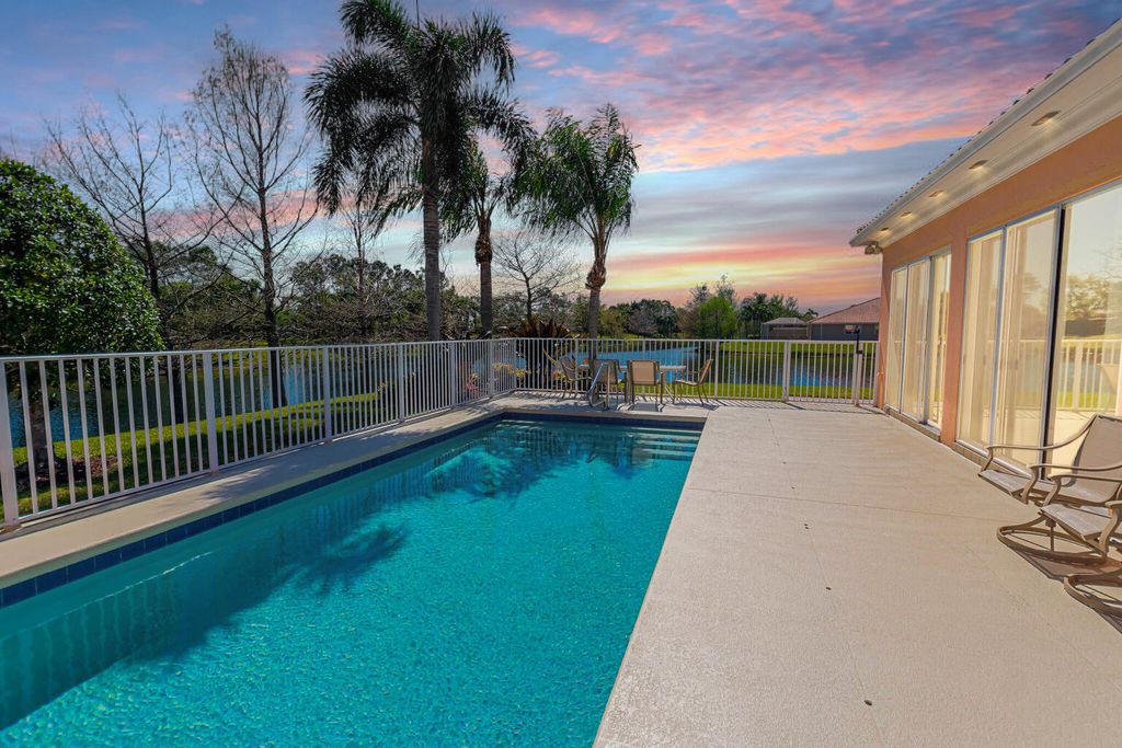 Photo of 11319 SW Rockingham Drive, Port Saint Lucie, FL 34987 (MLS # B26009212)