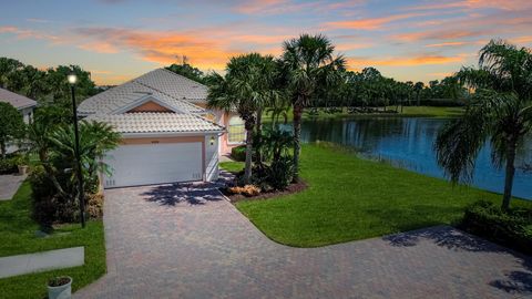 Photo of 11319 SW Rockingham Drive, Port Saint Lucie, FL 34987 (MLS # B26009212)
