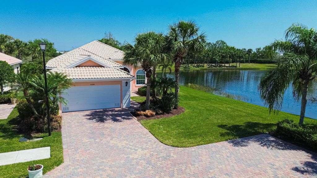 Photo of 11319 SW Rockingham Drive, Port Saint Lucie, FL 34987 (MLS # B26009212)