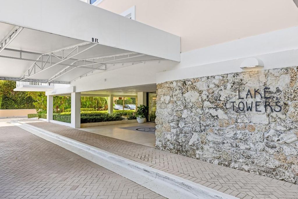 Photo of 250 Bradley Place #309, Palm Beach, FL 33480 (MLS # R11151715)