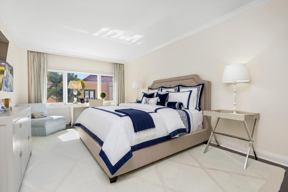 LAKE TOWERS CONDO - Residential