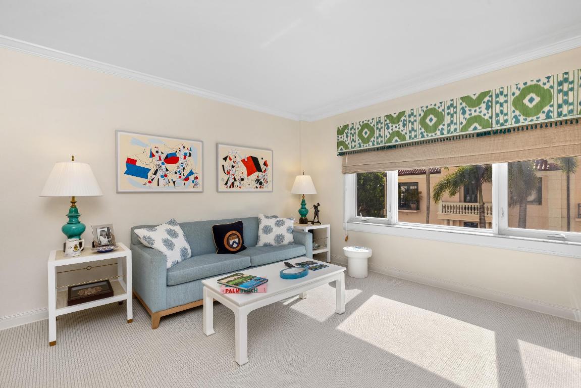 LAKE TOWERS CONDO - Residential