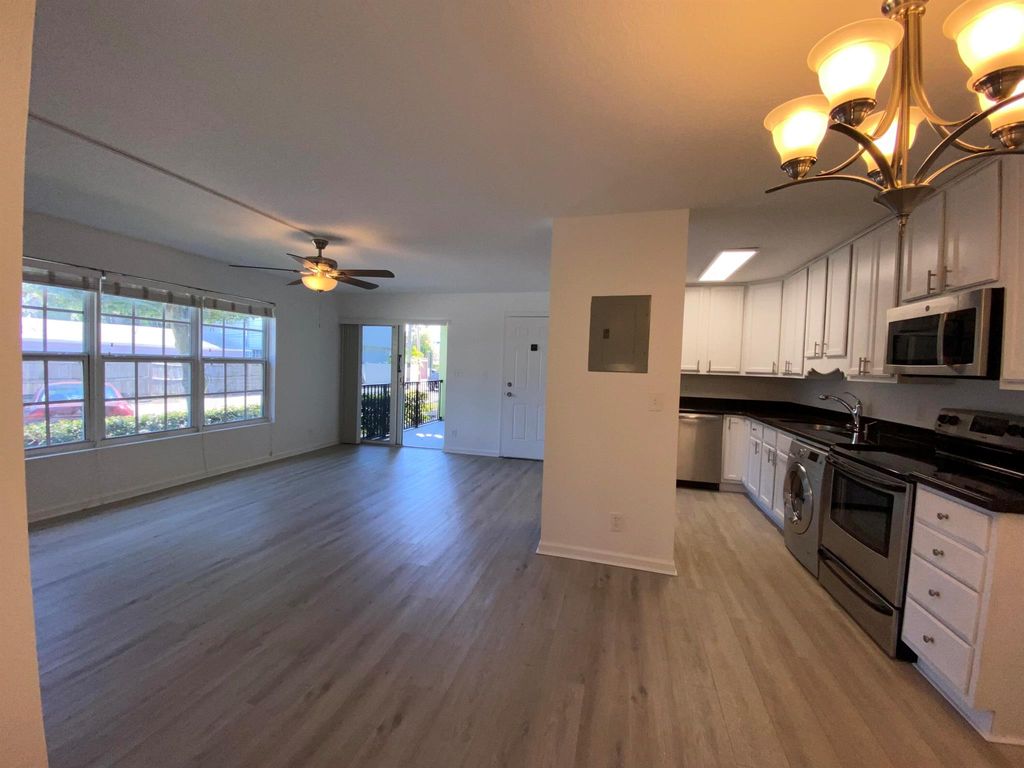 Photo of 120 N Lakeside Drive #4, Lake Worth Beach, FL 33460 (MLS # R11050841)