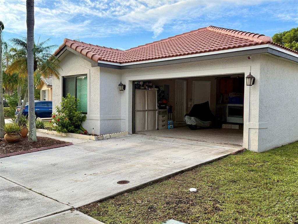 Photo of 17673 SW 19th Street, Miramar, FL 33029 (MLS # F10537812)