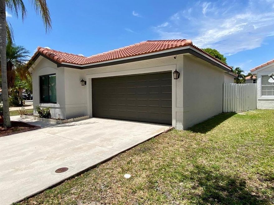 *****LOCATION, LOCATION*****! BEAUTIFULLY UPDATED 4-BED, 2-BATH HOME WITH A BRAND-NEW ROOF (JAN 2025), IMPACT WINDOWS, AND A RECENTLY PAINTED EXTERIOR. THE INSURANCE IS LOW BECAUSE THE HOME HAS SEVERAL CREDITS: A NEW ROOF, IMPACT-RESISTANT WINDOWS, AND COPPER PLUMBING. FEATURES AN OPEN-CONCEPT KITCHEN AND A SPLIT FLOOR PLAN WITH THE OPTION TO USE ONE BEDROOM AS AN INCOME-PRODUCING UNIT. LOCATED IN AN A+ SCHOOL DISTRICT WITHIN MIRAMAR WEST AND JUST A FEW FEET FROM THE COMMUNITY POOL, CLUBHOUSE, AND CHILDREN’S PARK. ENJOY AMENITIES SUCH AS BASKETBALL, TENNIS, VOLLEYBALL AND PARKS. INCLUDES A 2-CAR GARAGE AND A CLEAN, SPACIOUS BACKYARD IDEAL FOR FAMILY GATHERINGS. CLOSE TO HIGHWAYS, SHOPS, AND RESTAURANTS. MOVE-IN READY!