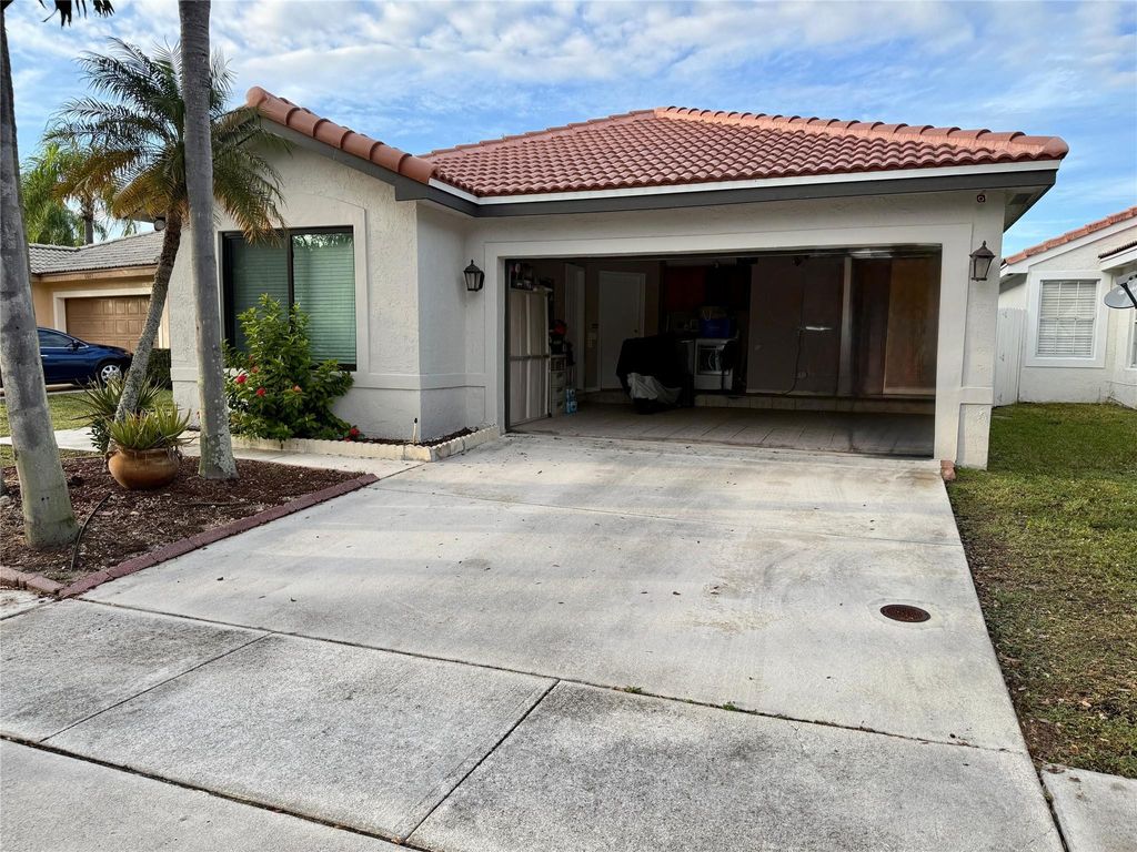 Photo of 17673 SW 19th Street, Miramar, FL 33029 (MLS # F10537812)