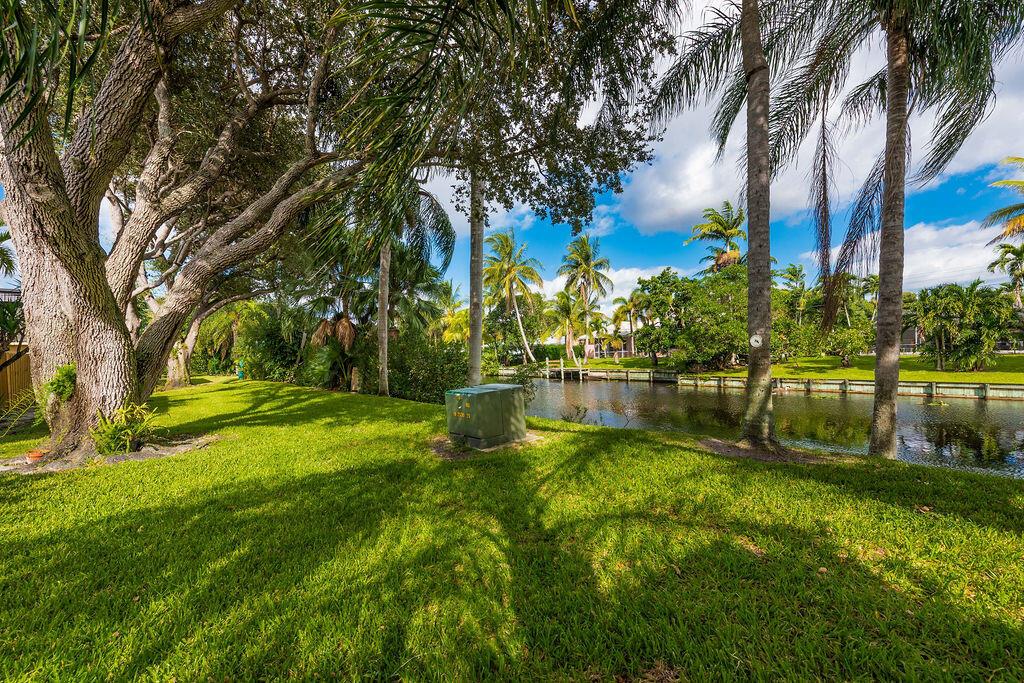 WATERSIDE ESTATES - Residential