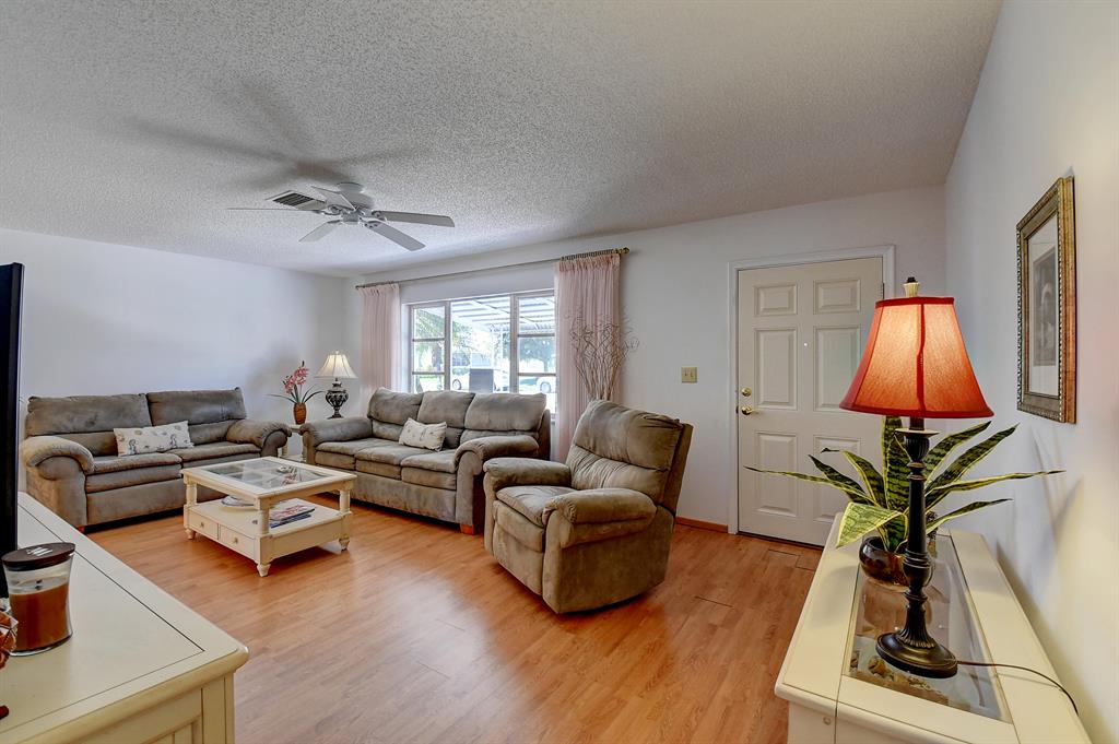 PALM BEACH LEISUREVILLE SEC 10 - Residential