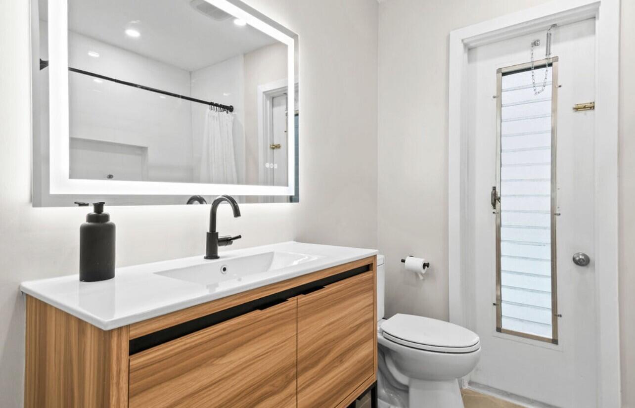 COCONUT CREEK SEC 8 - Residential Lease