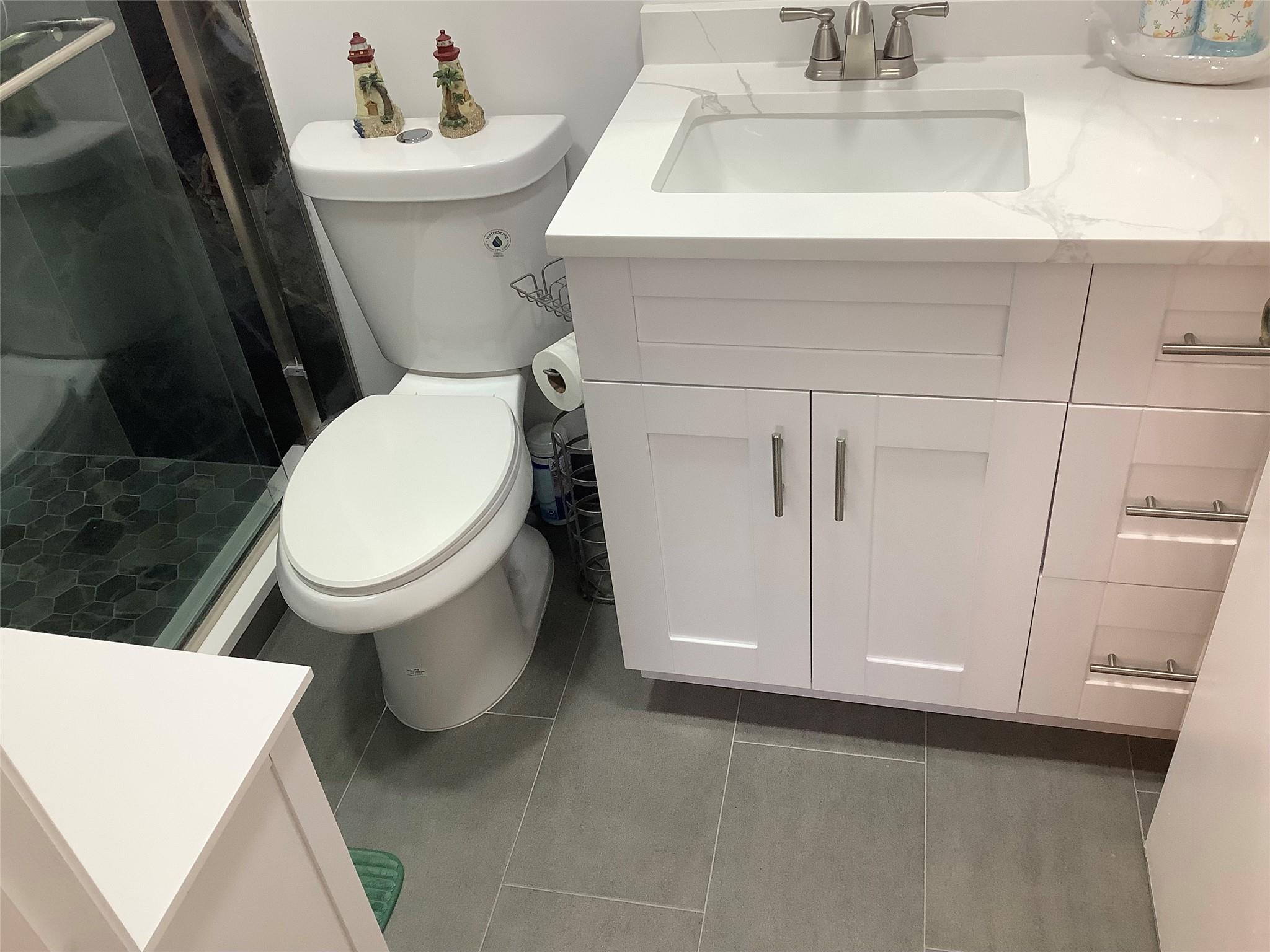 Waterside Village Palm Be - Residential Lease