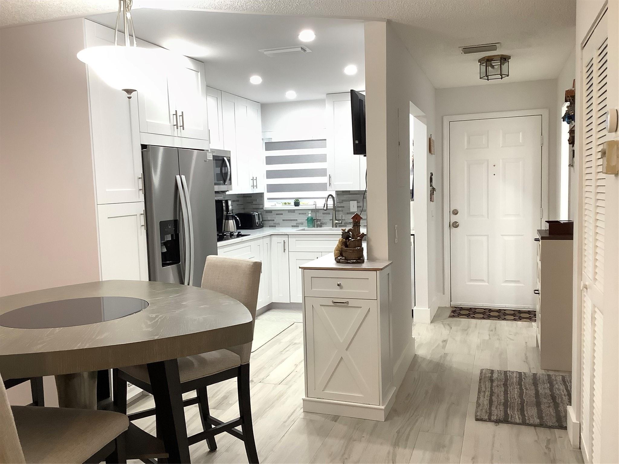 Waterside Village Palm Be - Residential Lease