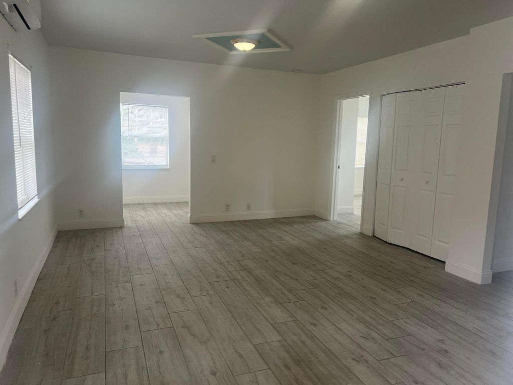 Photo of 407 S Lakeside Drive #F, Lake Worth Beach, FL 33460 (MLS # R11159391)