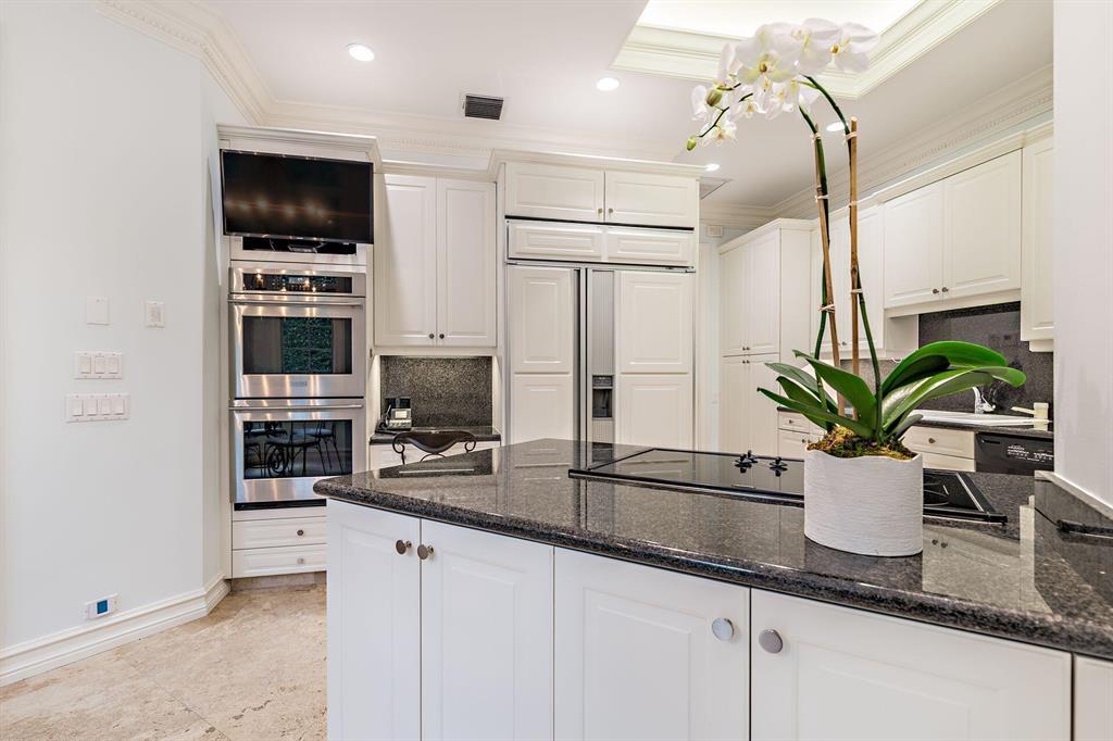 OCEAN PARK H W ROBBINS - Residential