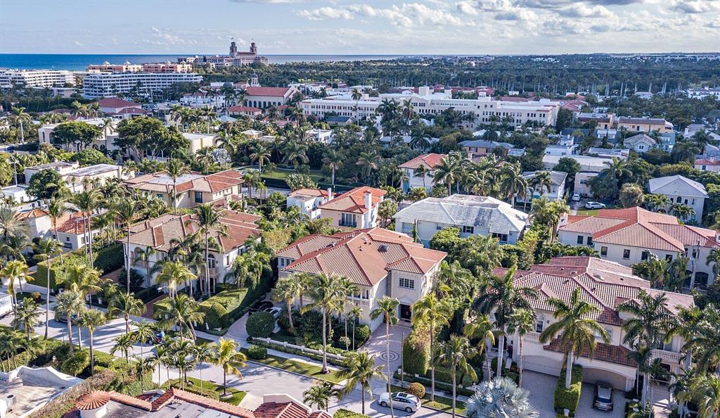 OCEAN PARK H W ROBBINS - Residential