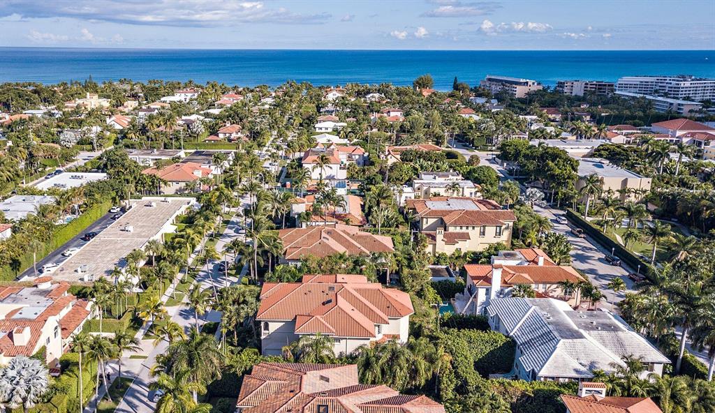 OCEAN PARK H W ROBBINS - Residential